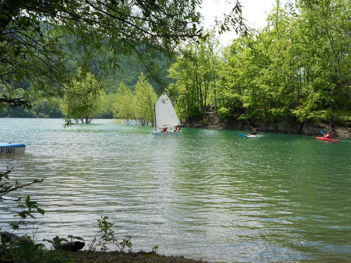D&D Ponte Trebbia Bed & Breakfast Torriglia ภายนอก รูปภาพ